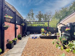 Photo 18- click for photo gallery